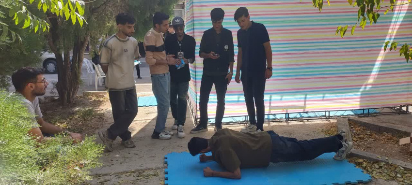 ویژه برنامه روز اول _مسابقه دارت و پلانک